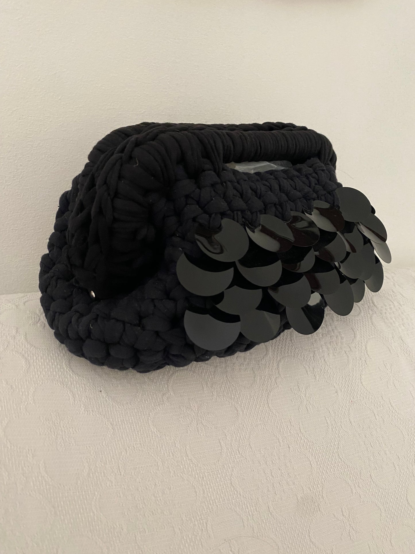Bassotta con paillettes NERA